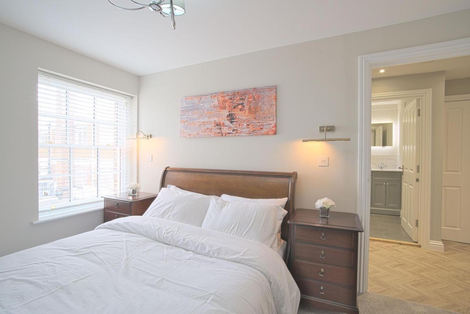 Harper Luxe Serviced Apartments 邓斯特布尔 外观 照片
