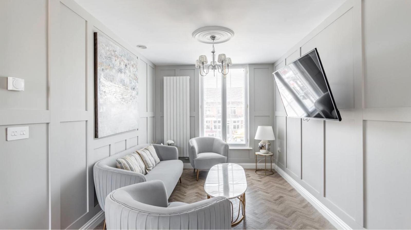 Harper Luxe Serviced Apartments 邓斯特布尔 外观 照片